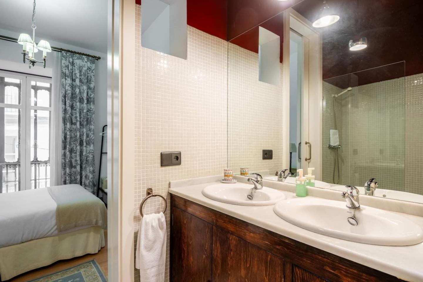 Komodo Sierpes: Bright & Classy Central Apartment Sevilla Exterior foto