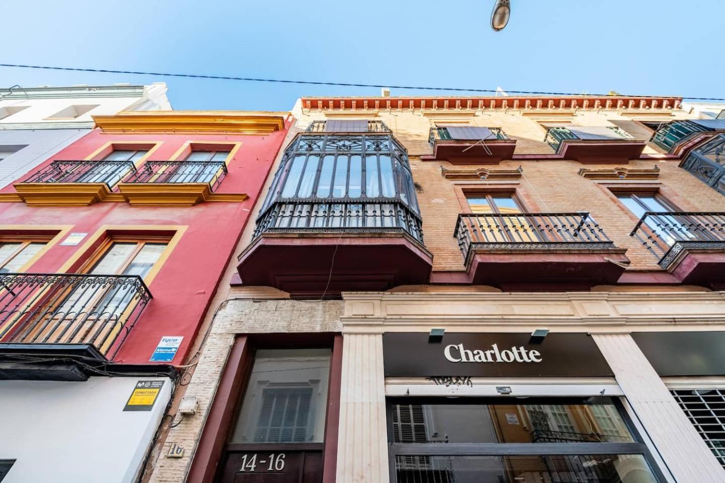 Komodo Sierpes: Bright & Classy Central Apartment Sevilla Exterior foto